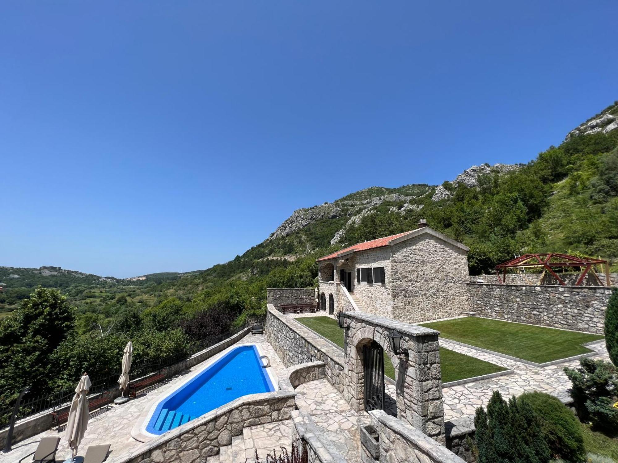 Villa Blake's Budva